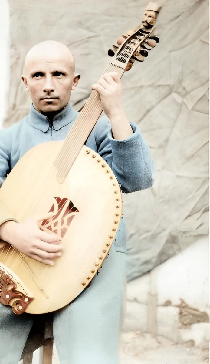 Бандурист Данило Щербина